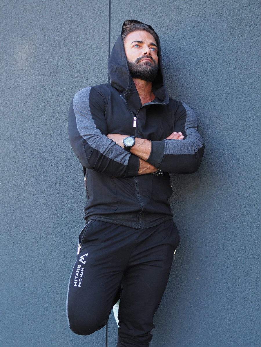 Bluza z kapturem K097 czarna MITARE PRO MAN