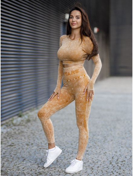 Crop top bezszwowy PUSH UP MAX MARBLE K110 musztardowy MITARE 2